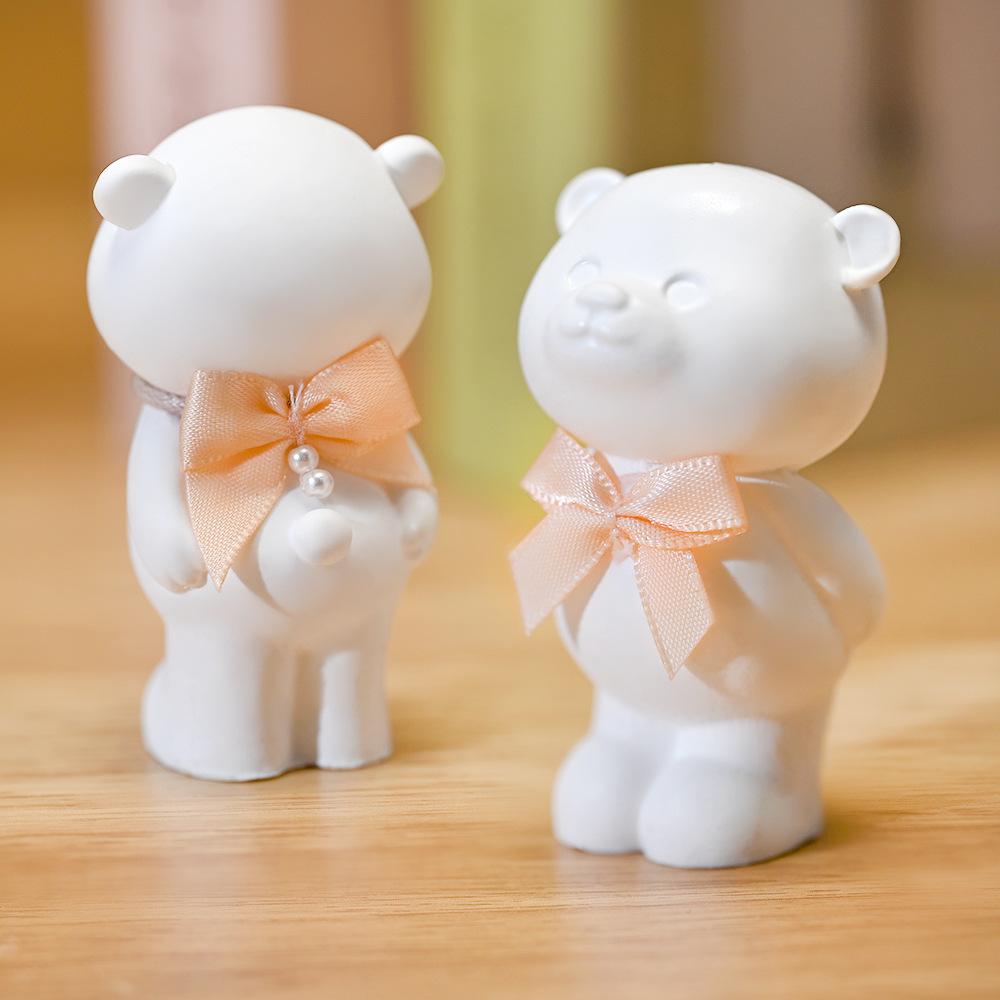 DIY Crystal Dropper 3d Rabbit Mold Aromatherapy Gypsum Candle Mold Waving Teddy Bear Cat Table Silicone Mold