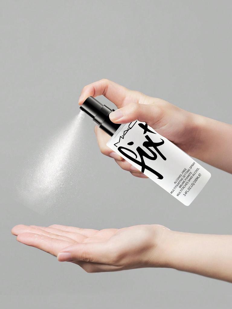 Mac Fix+ Alcohol-Free Multitasktng Setting Spray  3.4 Fl.oz./100ml
