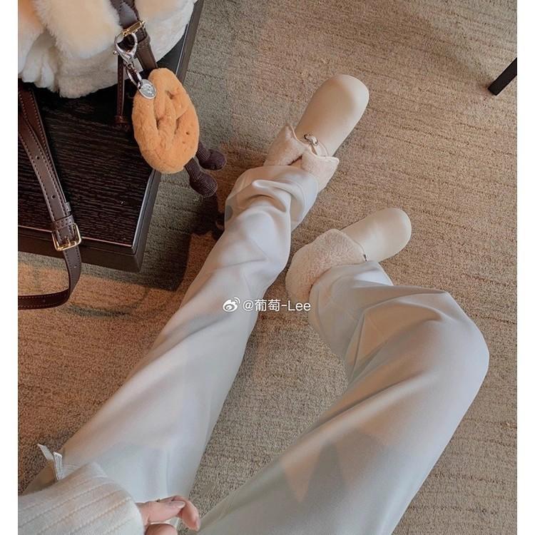 

Женские зимние легкие теплые дутые сноубутсы на толстой подошве, нескользящие, износостойкие, повседневные кроссовки, хлопковые сапоги 40 белый