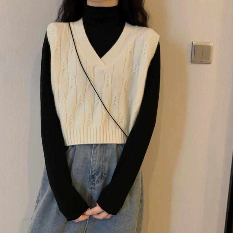 Women's Early Autumn Vest Loose V-Neck Short Sleeveless Cardigan Sweater Outer Wear Knitted Gilet Top Korean Style