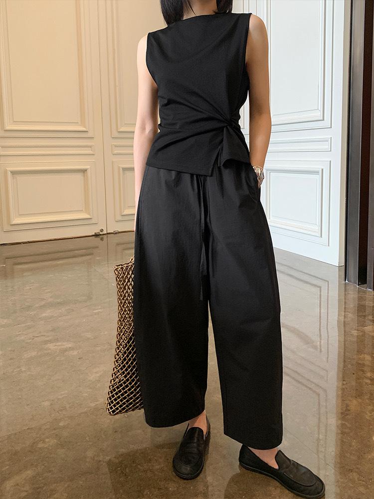 

Women s Cocoon-Shape Wide-Leg Cropped Pants – Lightweight, Paper-Feel, Elastic Waist, Drawstring, White, Perfect for Spring and Summer 26/S чёрный