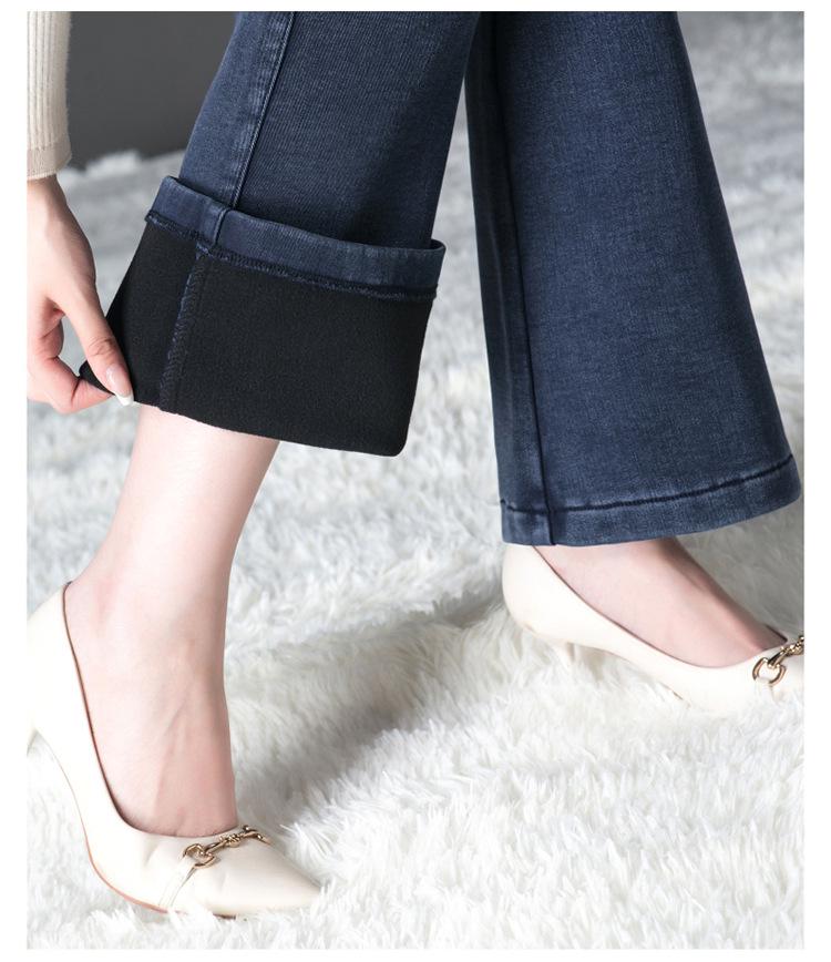 Women's 2024 Fleece-Lined Snowflake Flare Jeans - Plus Size, Elastic Waist, Winter Style