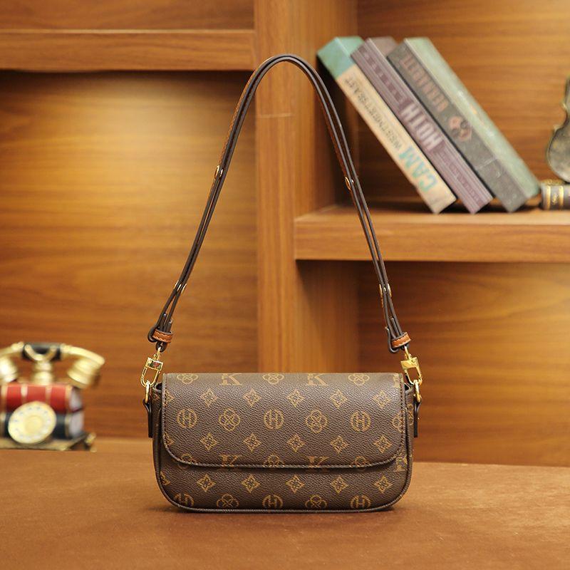 

Hong Kong Genuine Baguette Underarm Bag for Women 2025 New Arrival Fancy Light Luxury Minority Genuine Leather Shoulder Messenger Bag Coffee genuine goods purchasing