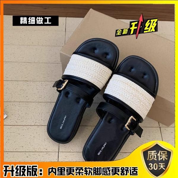 Stepping on shit soft-soled open-toed flat-soled one-word drag shoes for women's summer wear 2025 new retro versatile casual beach shoes