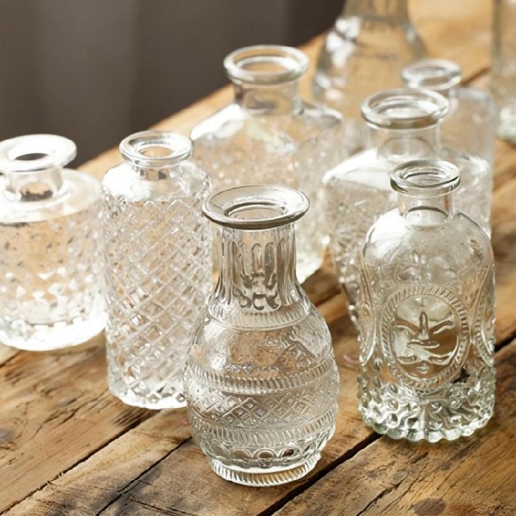 12Pcs Glass Bud Vases Small Vases for Centerpieces Mini Flower Vases Bulk for Rustics Wedding Home Table Decorations