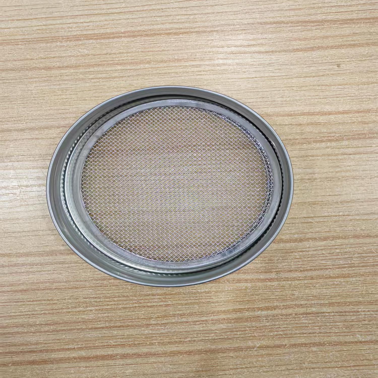 

Банка Мейсона с сетчатой крышкой для проращивания из нержавеющей стали 304 и подставкой 86mm