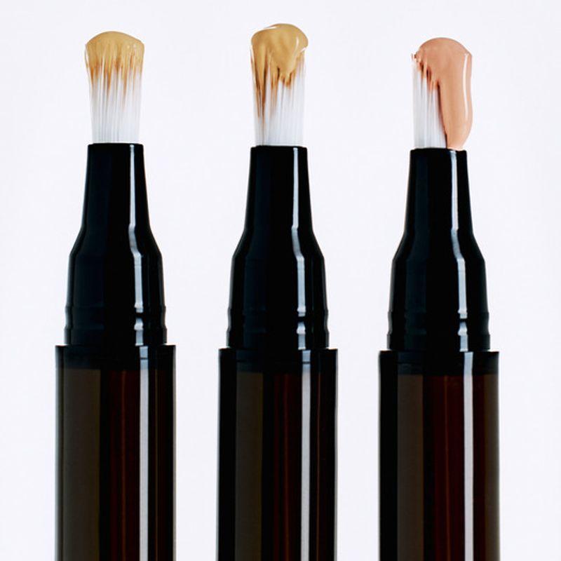 Skin Fit Concealer Brush