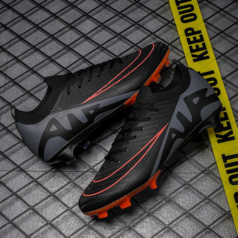 

New Assassin series five-color spikes professional youth adult football shoes 35-45 45
