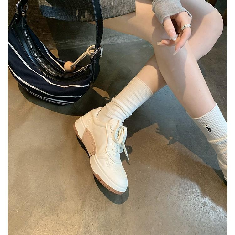 Grape mother has the same round head lace-up, breathable thick-soled versatile little white shoes for women, fashionable and comfortable sports a