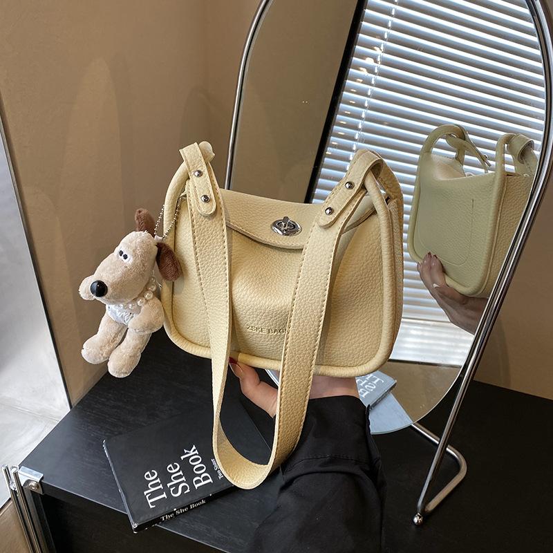 This Year's Popular Lychee Pattern Super Fire Shoulder Bucket Bag Fashionable Texture Messenger Bag Commuter Versatile Women's Bag