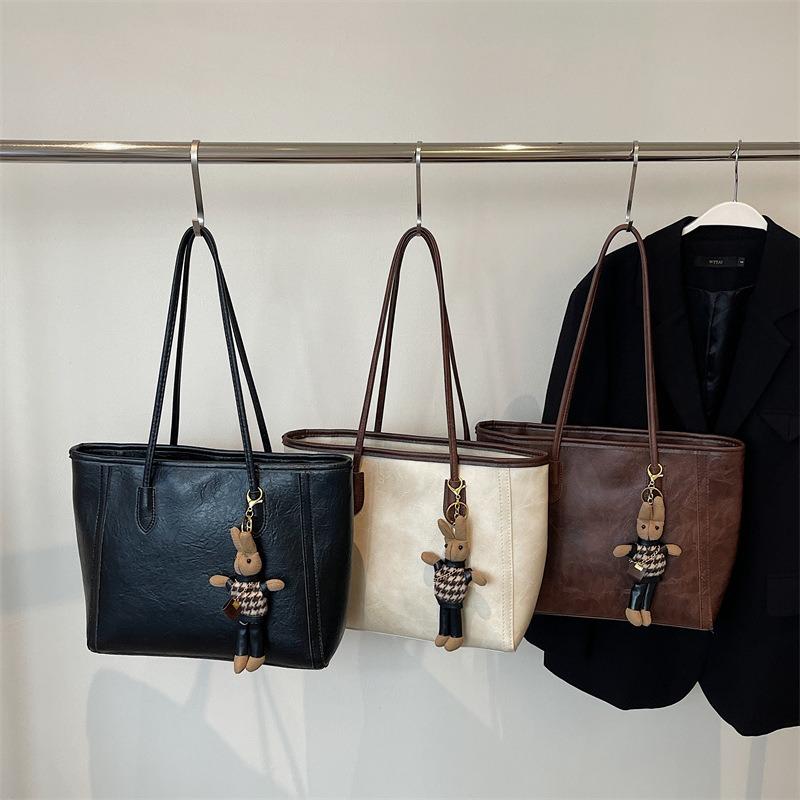 Bag women's new fashion autumn and winter casual versatile shoulder bag high-end commuter tote bag