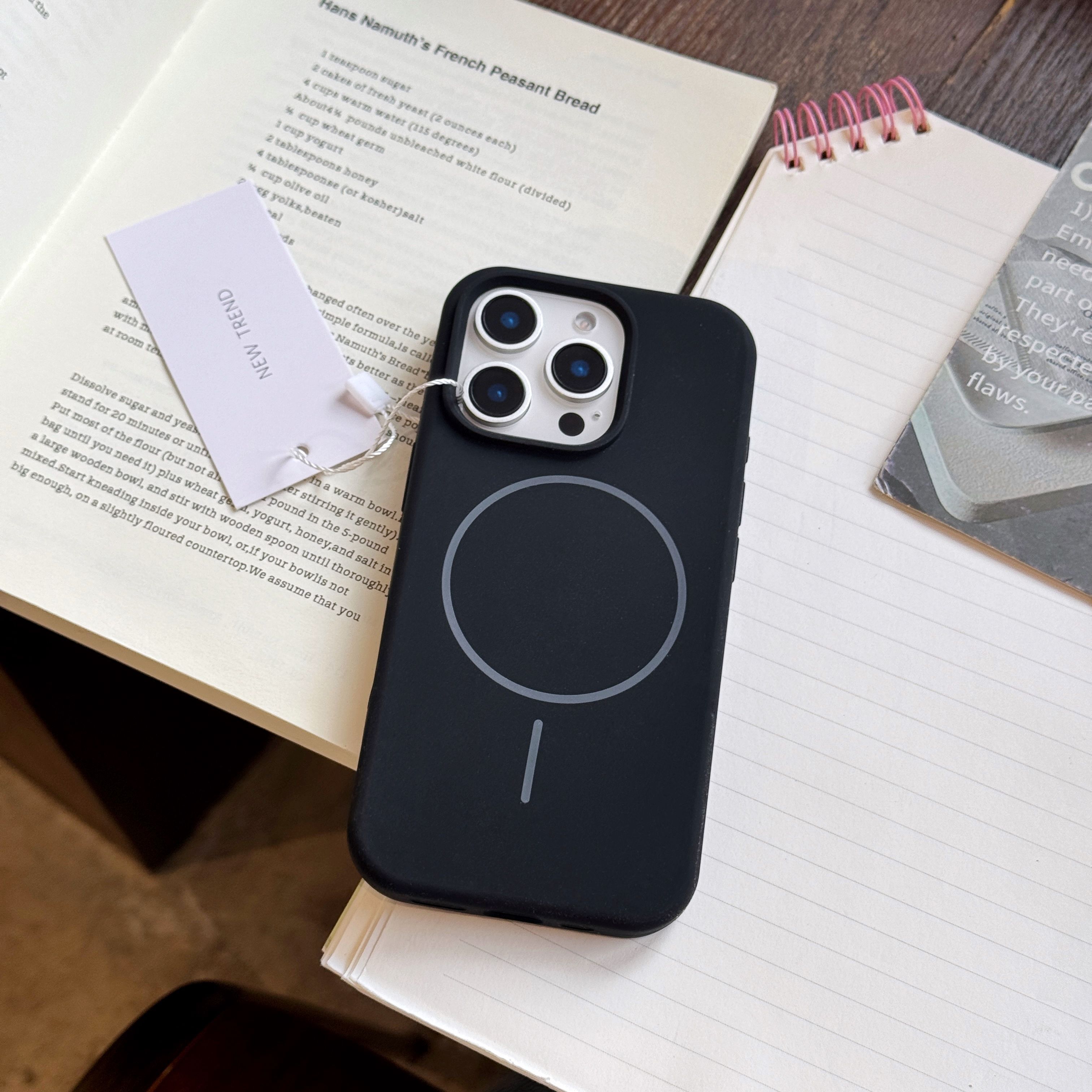 

Чехол из жидкого силикона для телефона Apple iPhone 16ProMax - чистый цветной противоударный креативный чехол Magsafe для iPhone 16/15/14/13/12/11/Plus/Pro/Pro iPhone 16 Pro чёрный