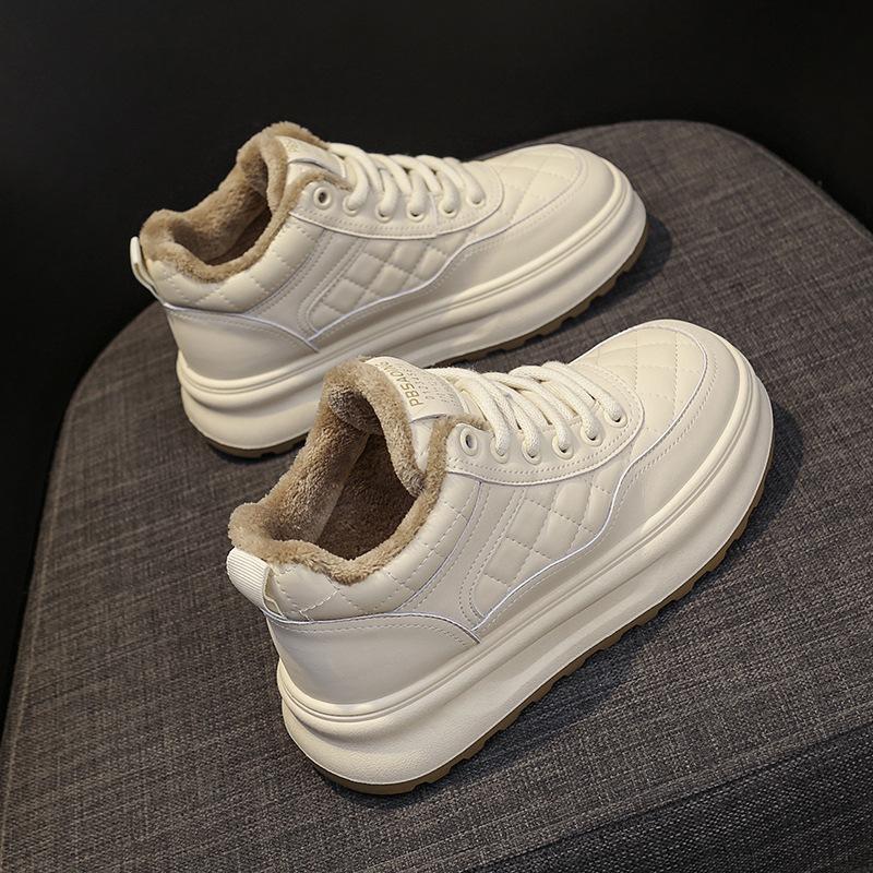 High-top Women's Shoes 2025 New Autumn and Winter Versatile Velvet Warm Cotton Shoes Platform Casual Sports Soft Leather Board Shoes Women