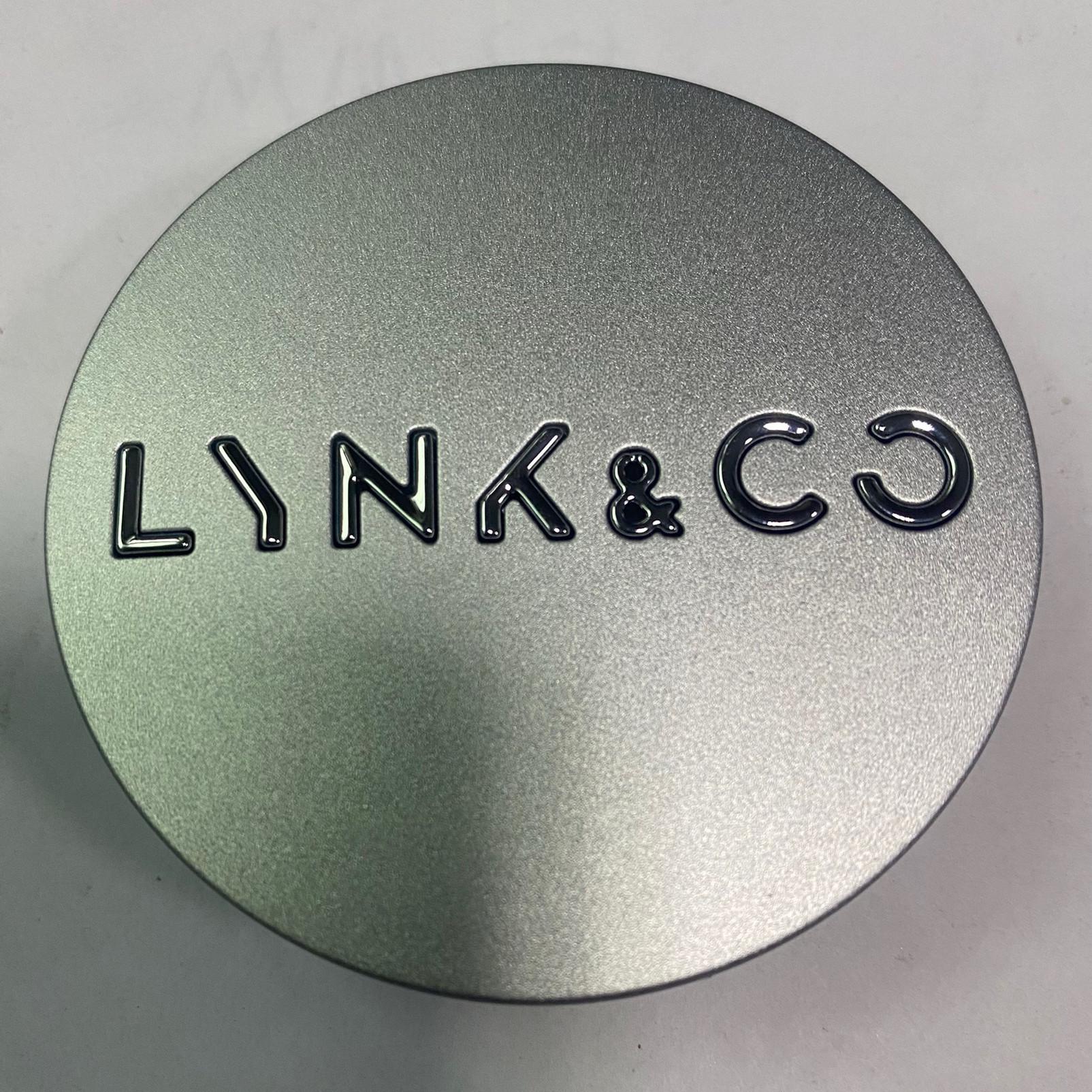 

Lynk & Co Wheel Covers - Models 01, 02, 03, 05, 06, 09 Original Tire Covers Peek Joy