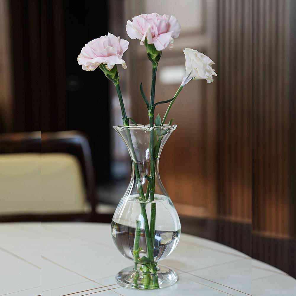 French-style Colored Transparent Glass Vase for Hydroponic Flower Arrangement Suitable As Dining Table Home Decorative Item