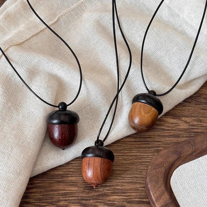 Creative Openable Acorn Pendant Long Necklaces Choker For Women Men Niche Sweater Chain Jewelry Gift