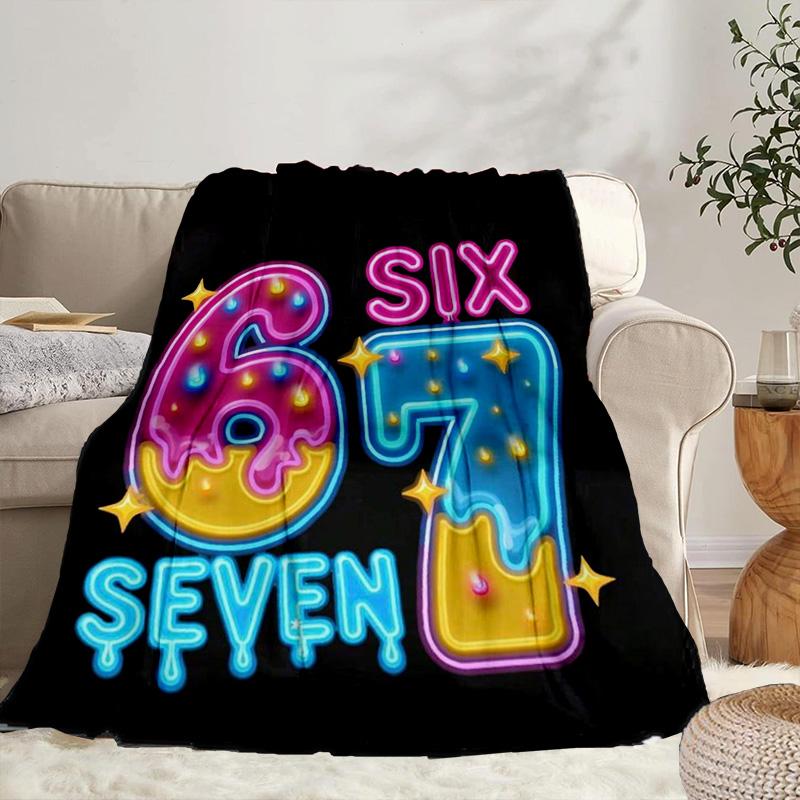 Royal Hands Holding Number 67 Portable Blanket/Soft Blanket Bedding Blanket Suitable for Travel Camping Living Rooms Offices Sofas Fan Gifts