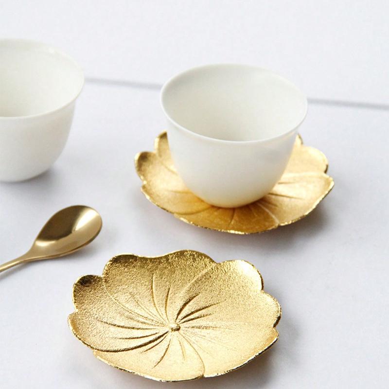 Metal Coaster, Luxury Creative Style, Golden Color, Embossed Craft, Suitable for Insulation, Tea Tray, Plate