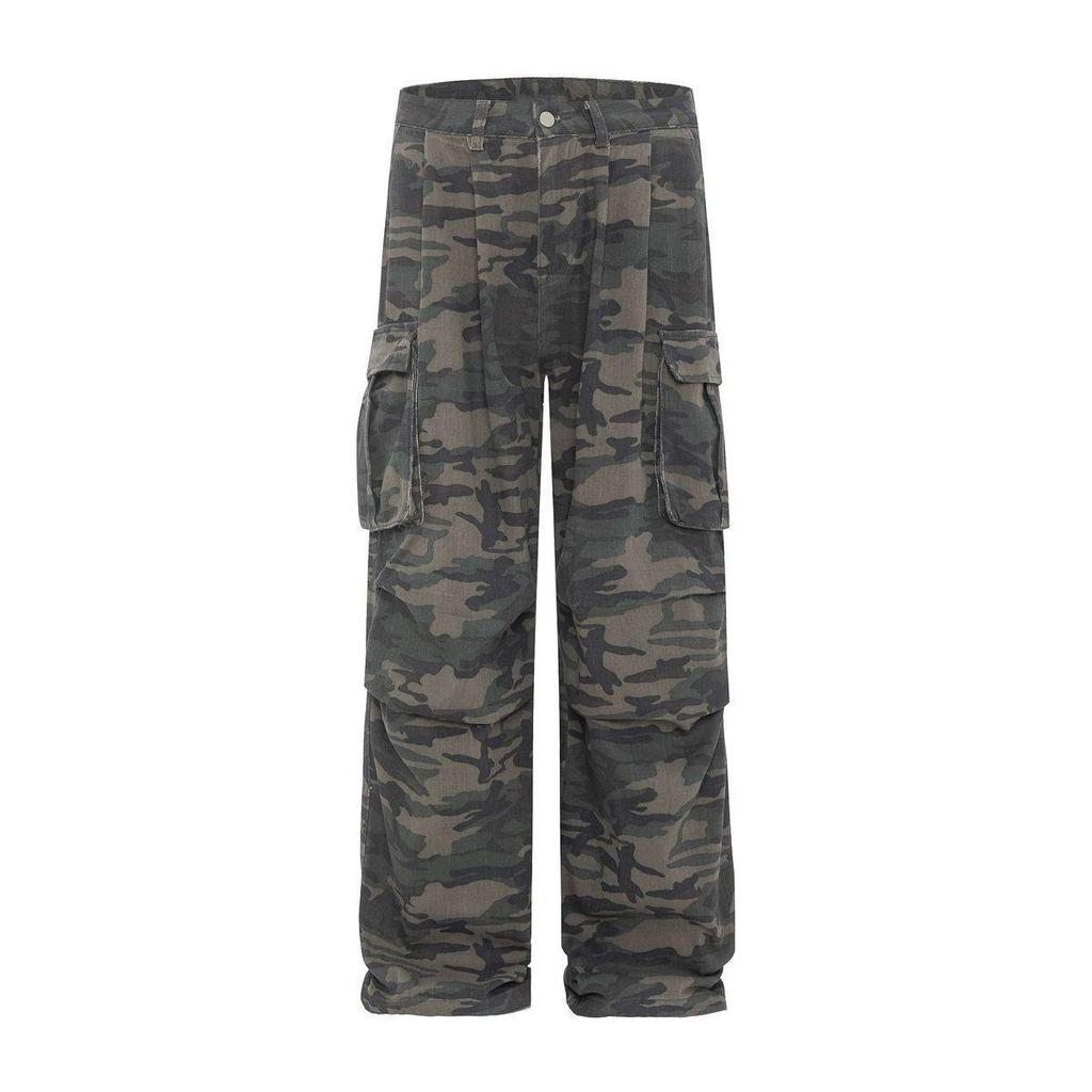 Women's Camouflage Pleated Cargo Jeans - Loose Wide-Leg, Floor-Length Trousers