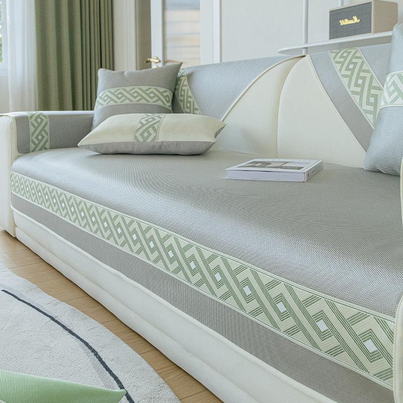 Подушка для дивана Summer Cool Ice Silk летняя прохладная подушка для сиденья нескользящая подушка из льда простой современный чехол для дивана 70x70cm 2709₽