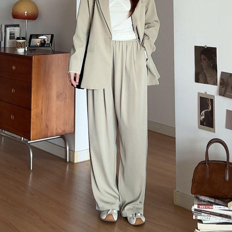 

Slightly Chubby Meow Meow Plus-Size Women s Workplace Outfit with a High-End Feel, Interview and Commuting Jacket, Structured Shoulder Blazer Set 3095 Khaki Green Dress Pants 4XL