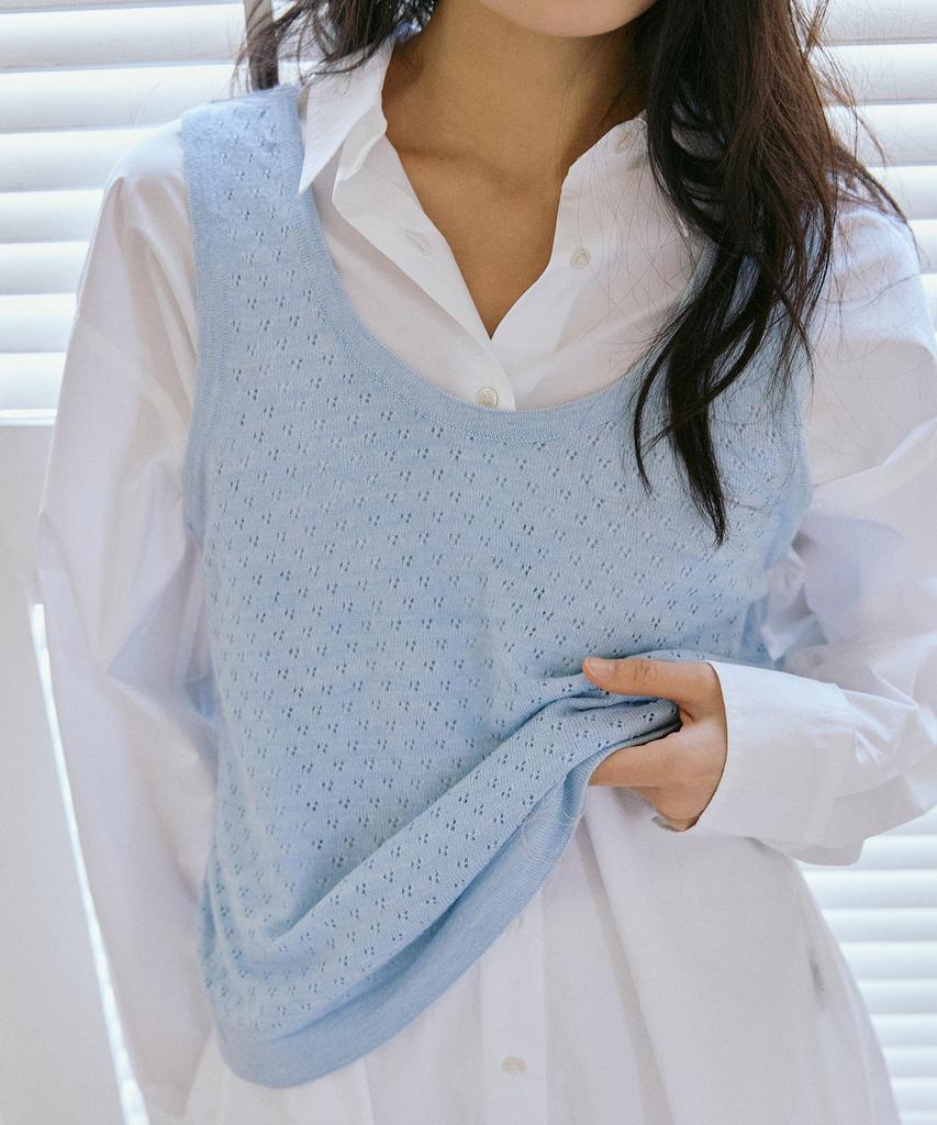 Peulob Scallop Knit Top Light Blue