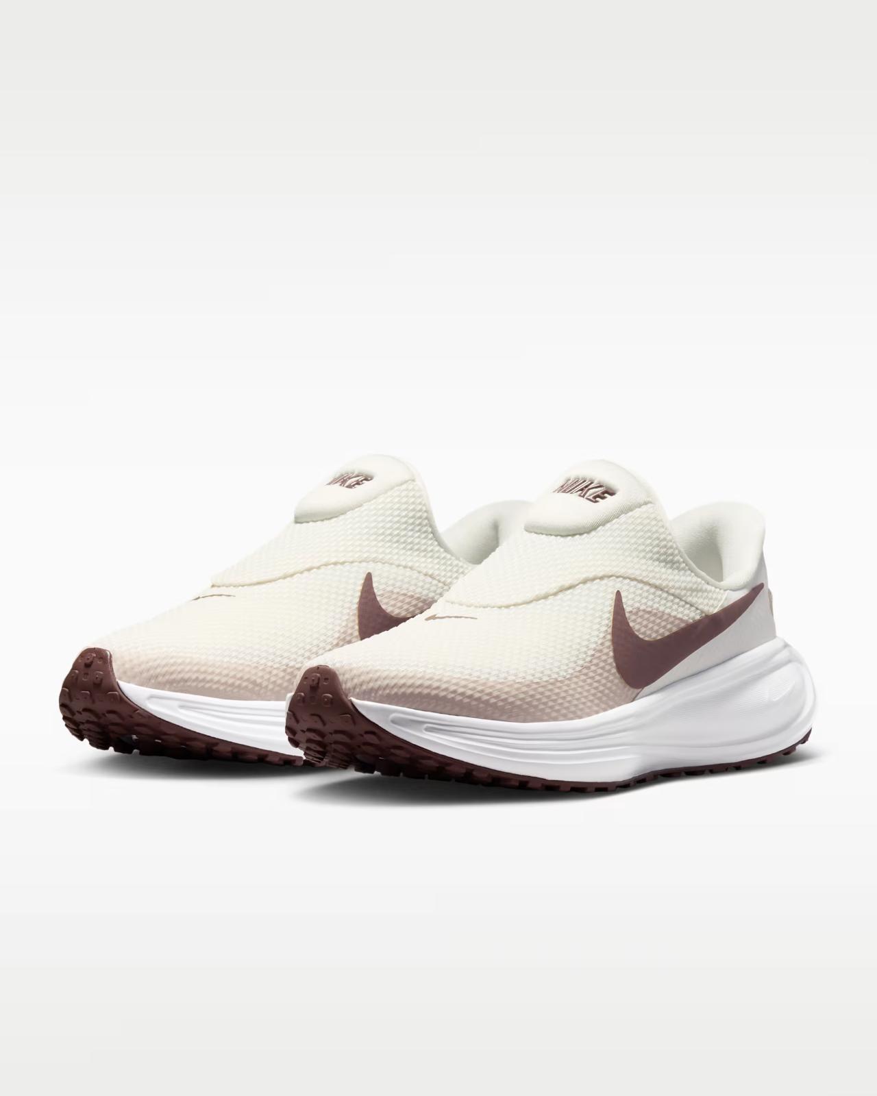 HQ2415-002 Nike Revolution 8 EasyOn Phantom/White (Women s) 5