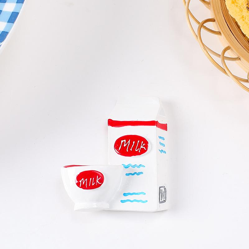 Creative Resin Tomato Baguette Simulation Accessory