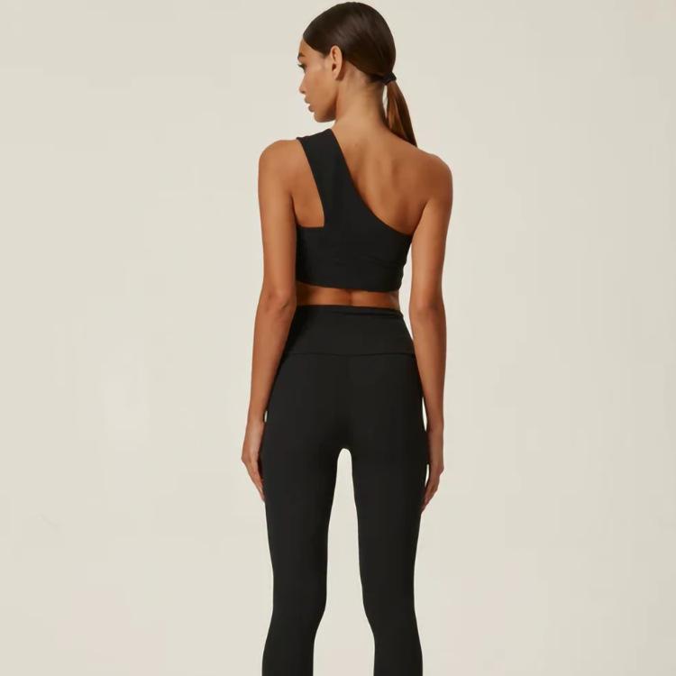 Comfortable One-Shoulder Backless Yoga Suit with Removable Pads - Sexy Women's Sportswear