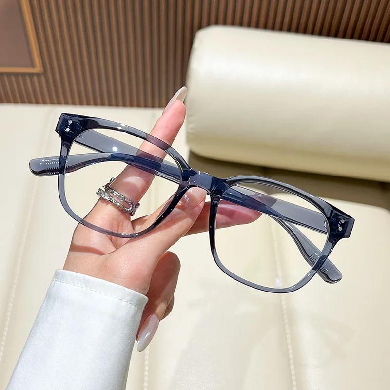 

European and American Fashion Trend Versatile Large Frame Flat Lens TR90 Anti Blue Light High-definition Square Frame Glasses