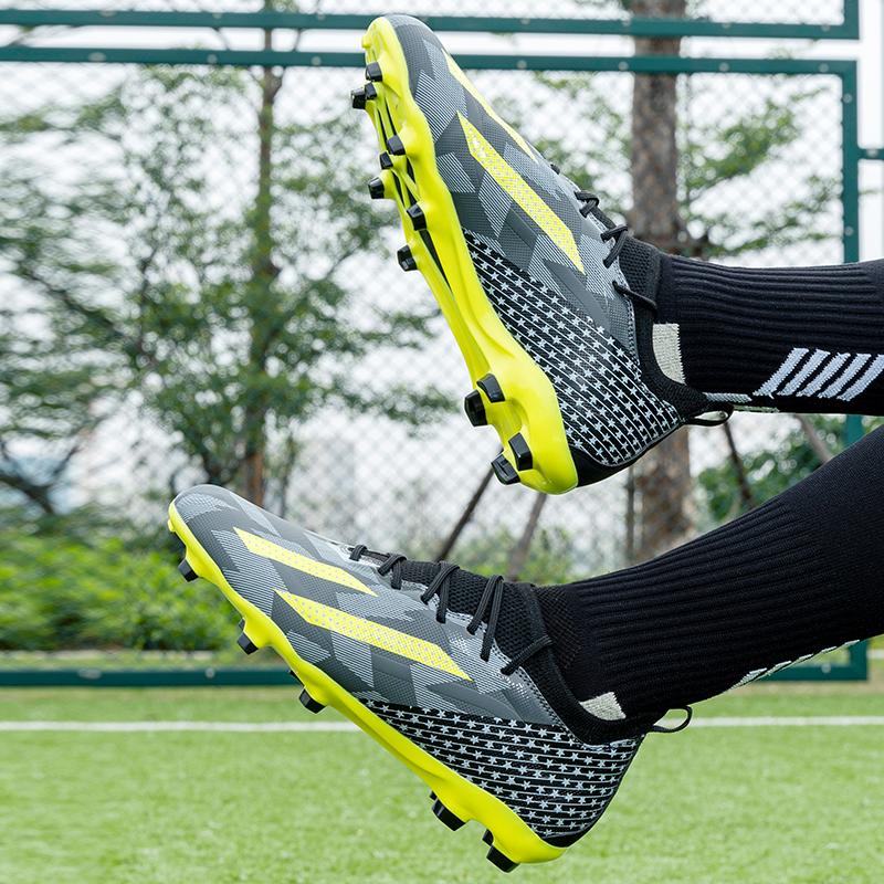2024 Men's Soccer Shoes Large Size Ultralight Football Boots Boys Sneakers Non-Slip AG/TF Soccer Cleats Ankle Boots Unisex