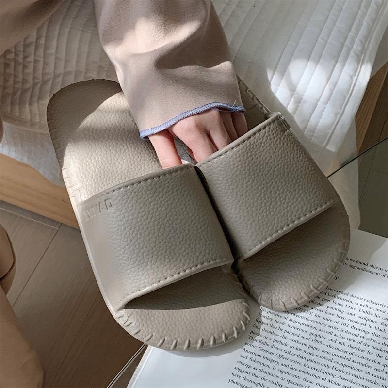 Retro Leather-Texture Summer Slippers for Men and Women - Lightweight, Cool, Casual Home Wear, In Stock