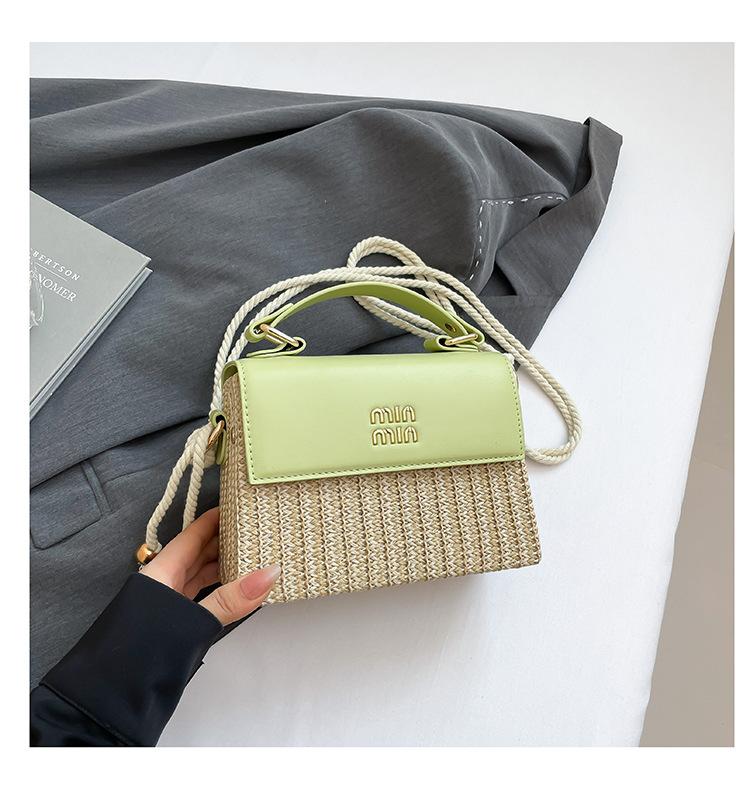 

This year s popular splicing color high-end rattan woven hand-woven straw bag retro clamshell shoulder messenger bag зелёный