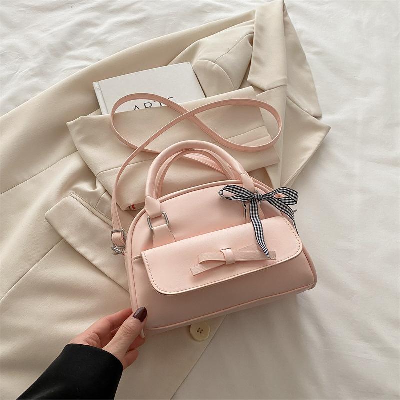 Bow fashion high-value handbag 2025 spring and summer new niche design versatile ins shoulder messenger bag