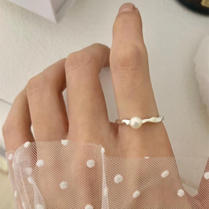 Trendy Chic And Geometric Bread Ring For Women With Elegant Design Highend