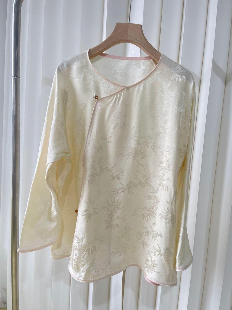 2024 Spring Women's Retro Chinese Style Agate Button Slanted Lapel Top