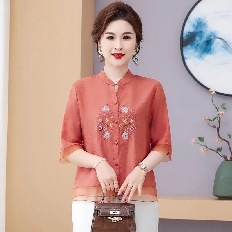 Women's Plus Size Summer Simple Commuter Shirt Middle-aged Solid Color Embroidery Elegant Tops