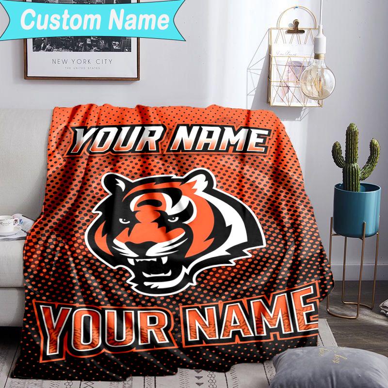 Custom Name Blanket Cincinnati-Bengals Helmet Blanket Bedding Blanket for Travel, Camping, Living Rooms, Offices, Sofas, Fan Christmas gift