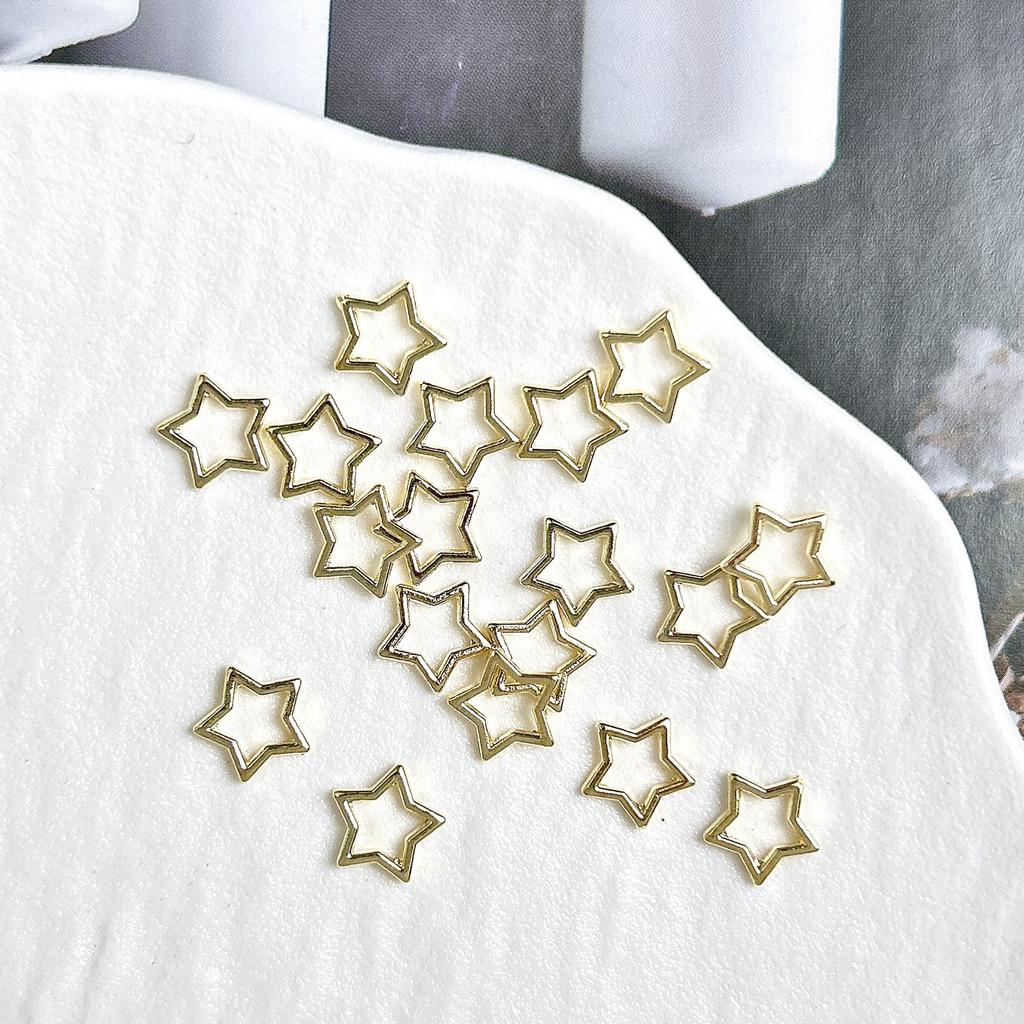 Legierung Gebogener Stab Augenbrauenstecker Außengewinde Doppelseitig Vergoldet Spitzkegel Punk Style Nagelkunst Zubehör DIY Nagel Süß Cool Dekoration DIY