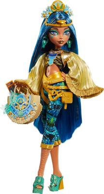 Monster high Monster Fest Cleo De Glam Outfits Band Statement Bags and Dolls, Nile, & Festival-themed Accessories, Snacks, Posters, More.