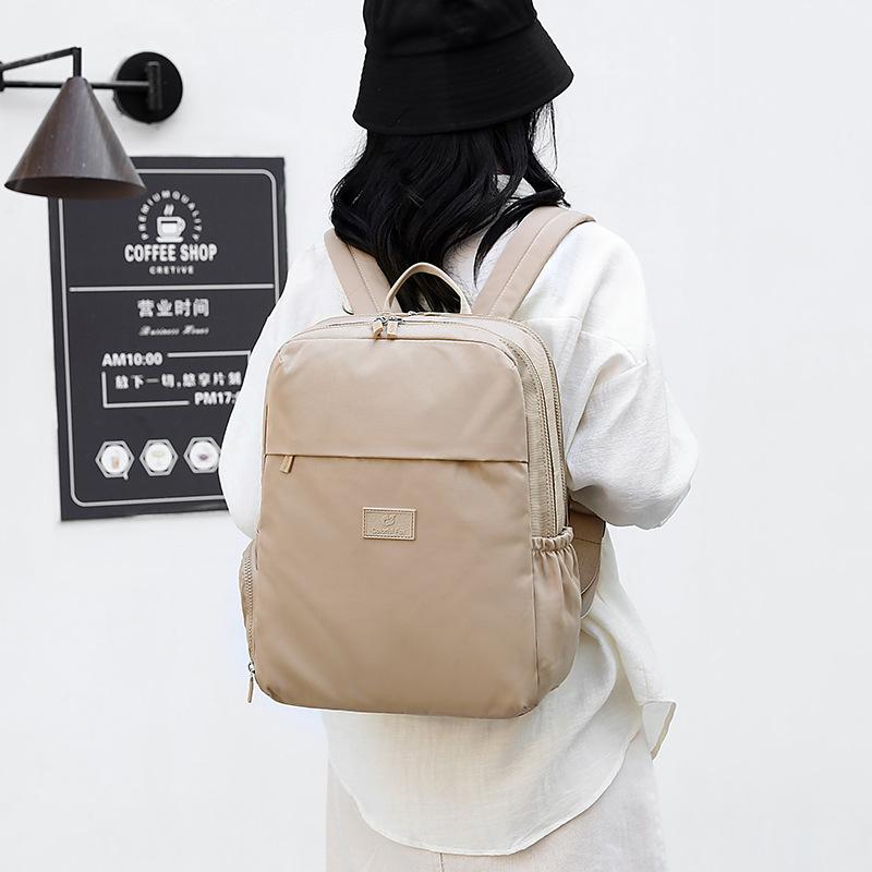 Large Capacity Backpack, Same Style for Men and Women, Outdoor Leisure, Multi-layer Fitness Backpack, Anti-splashing Water.