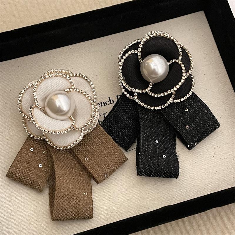 Small Fragrant Shiny Bead Bow Camellia Brooch Black Mourning Bow Tie Brooch