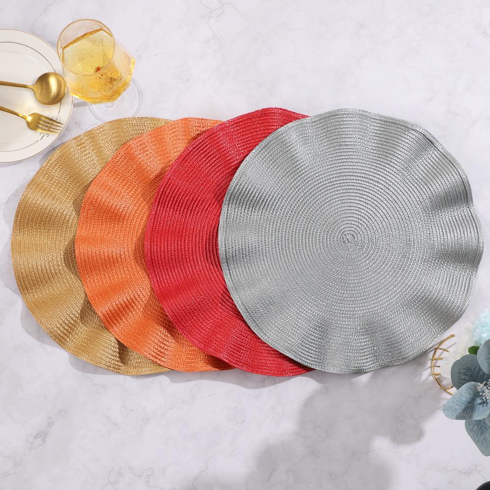 Set of 4 Round Wavy Rattan Placemats Woven Washable Easy To Clean Non-Slip Durable & Stylish Table Mats for Home Dining