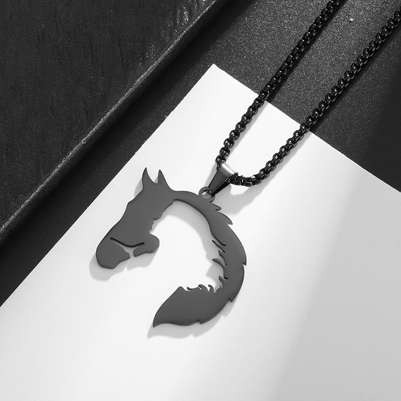 Hollowed Out Horsehead Necklace Men Girl Pendant Hip-Hop Silver Gold Color Stainless Steel Chain Personality Rock Jewelry Gifts