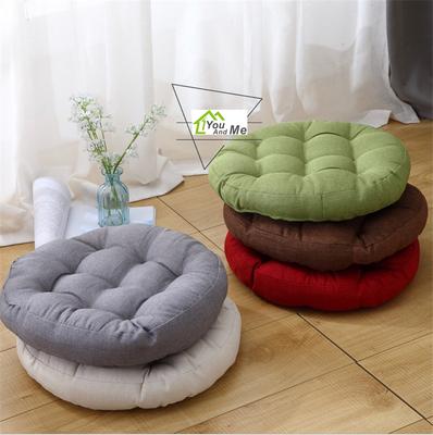 Textil – Vankúše na stoličky