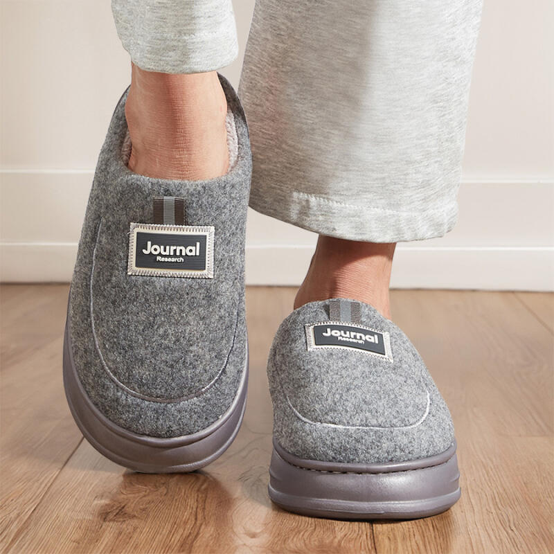 Pánské plyšové pantofle na platformě s polstrováním z paměťové pěny - Hřejivé zimní podšívkované domácí boty s protiskluzovou TPR podrážkou pro teplo uvnitř i venku