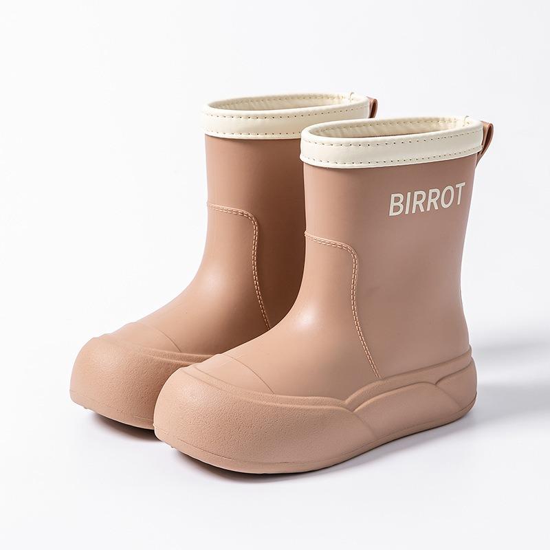 

R flat-soled rain boots rain shoes girls short waterproof shoes medium tube Korean version water boots 40