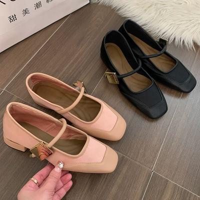 Square Head Retro Mary Jane Shoes Women's 2025 Autumn and Winter New Low-heeled Versatile Light-mouth Temperament Single Shoes
