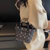 Handbag New Fashion Casual Bucket Bag Women's Versatile Shoulder Bag Commuter Messenger Bag
