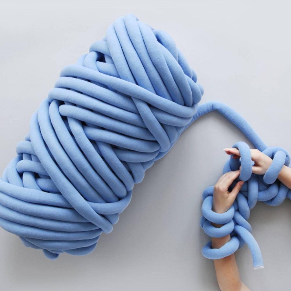 2.5cm Chunky Yarn Super Velvet Bulky Yarn Easy Projects Tube Yarn Pet Beds